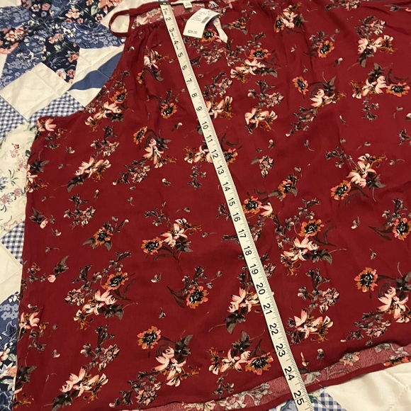 Maurices Burgundy Floral Blouse - Picture 6 of 7